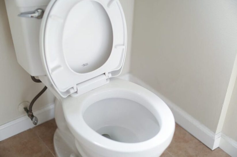 Albuquerque Toilet Repair by Day and Night Plumbing Albuquerque NM 505-974-5797