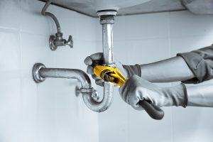 DIY Drain Clog Repair on Kitchen Sinks, Bathroom Sinks and Bathtub Drains and When It's Time to Call a Plumber